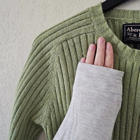 Abercrombie & Fitch Retro Lime Sweater - Picture 5 of 5